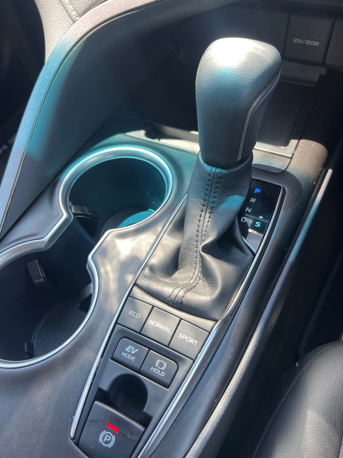 2022 Toyota Camry SX