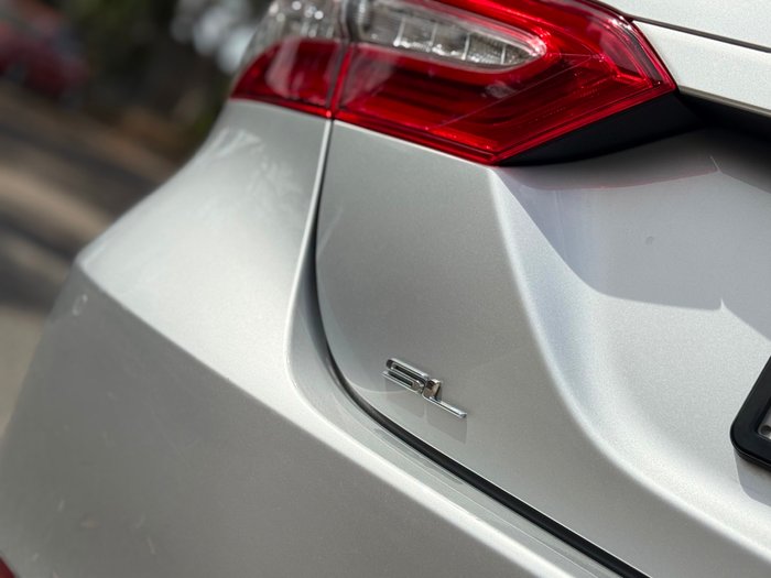 2019 Toyota Camry SL