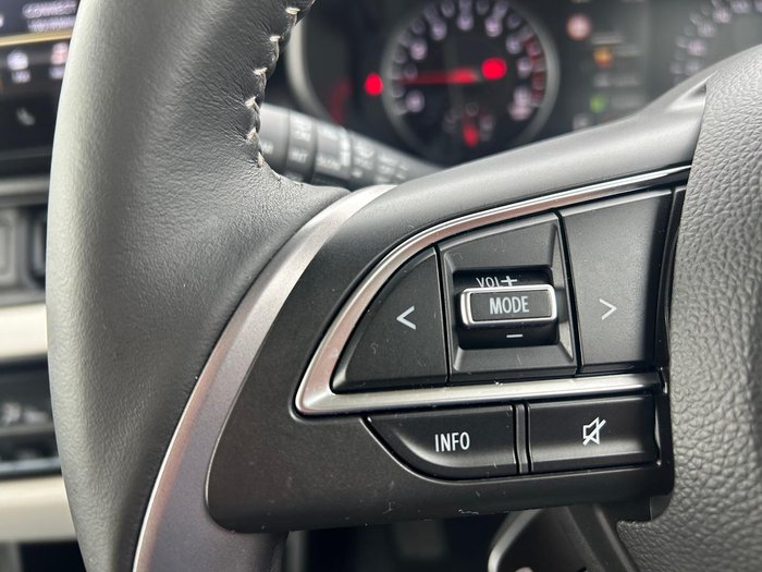 2024 Suzuki Swift Hybrid Plus