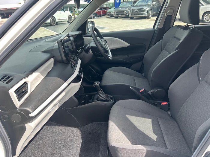 2024 Suzuki Swift Hybrid Plus