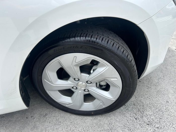 2024 Suzuki Swift Hybrid Plus