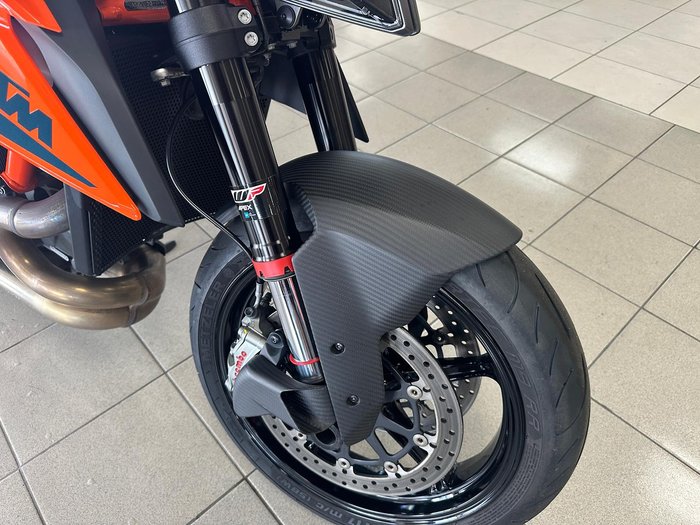2021 KTM 1290 Super Duke R Super Duke Orange