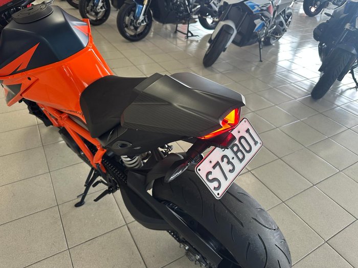 2021 KTM 1290 Super Duke R Super Duke Orange
