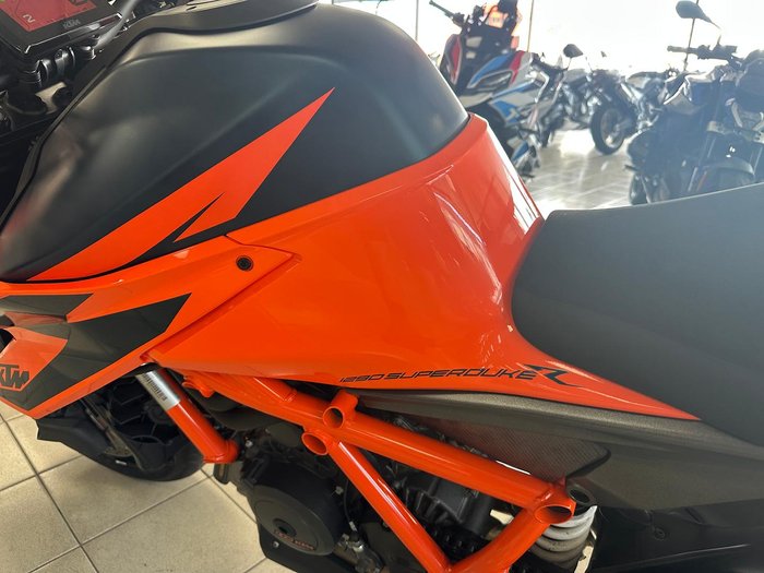 2021 KTM 1290 Super Duke R Super Duke Orange