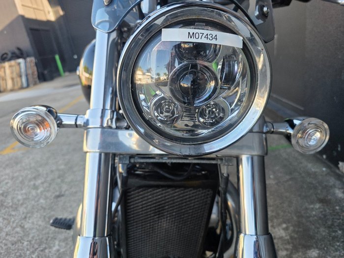 2010 Triumph THUNDERBIRD GREY