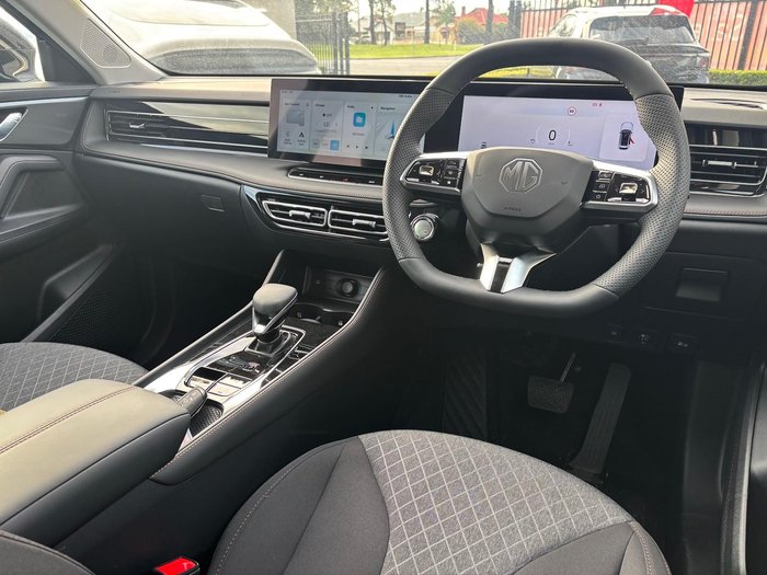 2025 MG HS Super Hybrid Excite AS33P MY25 Black Pearl