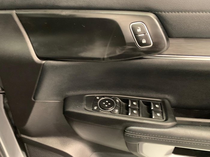 2025 Ford Everest Trend