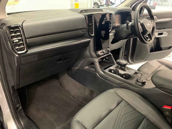 2025 Ford Everest Trend