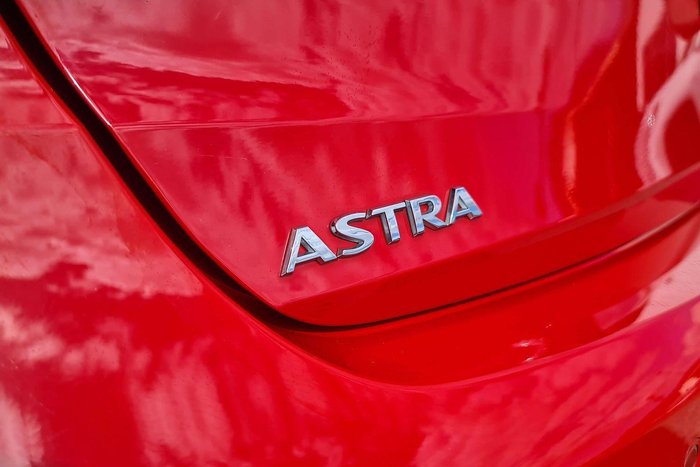 2017 Holden Astra R