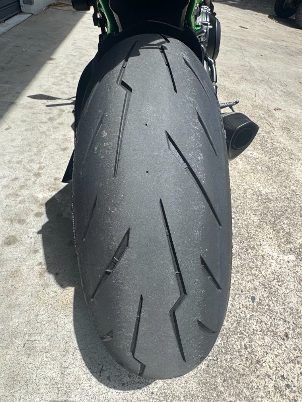 2020 Kawasaki Z H2 (ZR1000K) Green