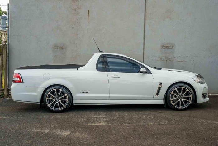 2017 Holden Ute SS VF Series II MY17 Heron White