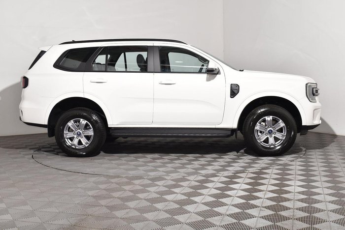 2024 Ford Everest Ambiente