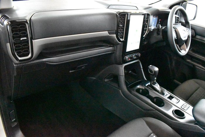 2024 Ford Everest Ambiente