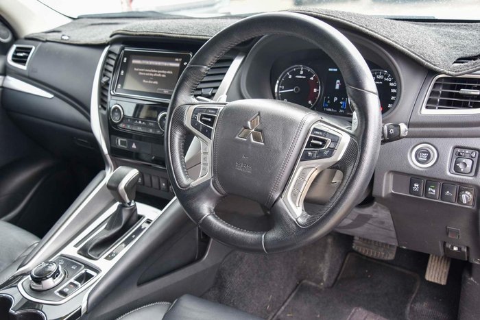 2018 Mitsubishi Pajero Sport GLS