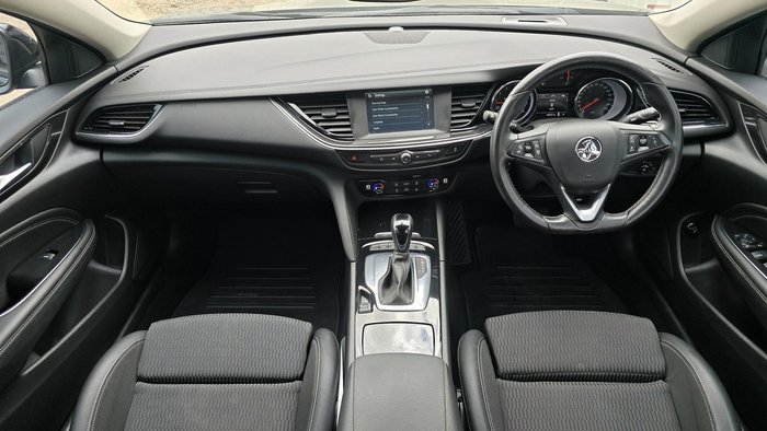 2018 Holden Commodore RS