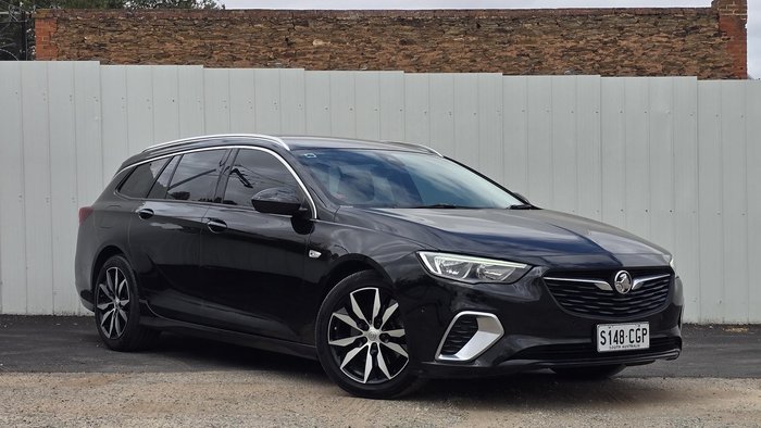 2018 Holden Commodore RS