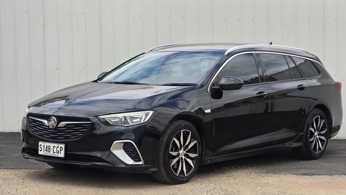 2018 Holden Commodore RS