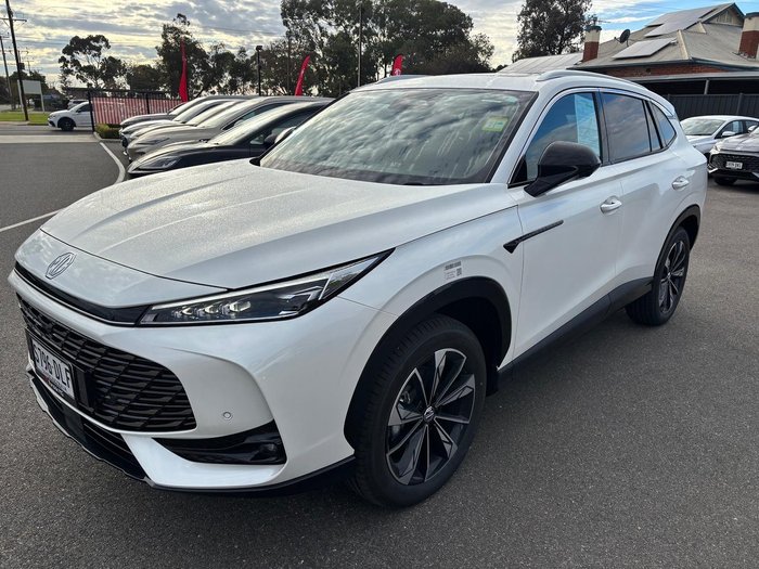 2025 MG HS Essence AS33 MY25 Pearl White