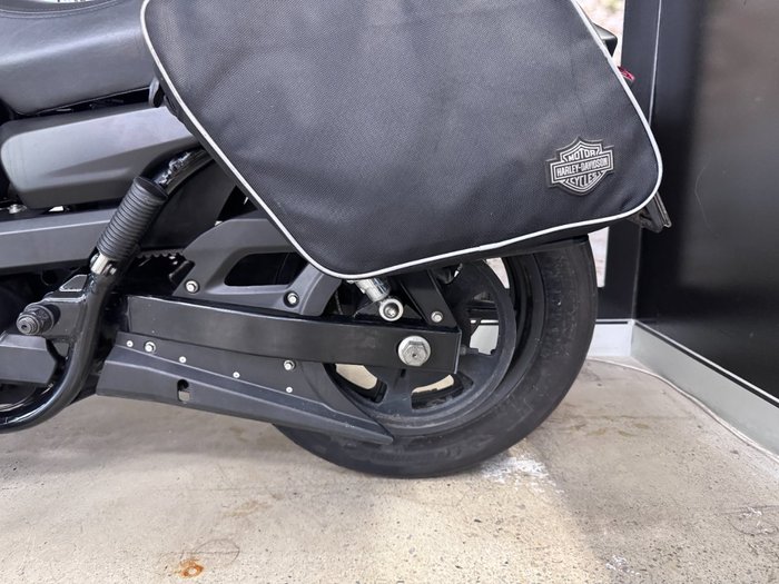 2016 HARLEY-DAVIDSON STREET 500 (LAMS) BLACK