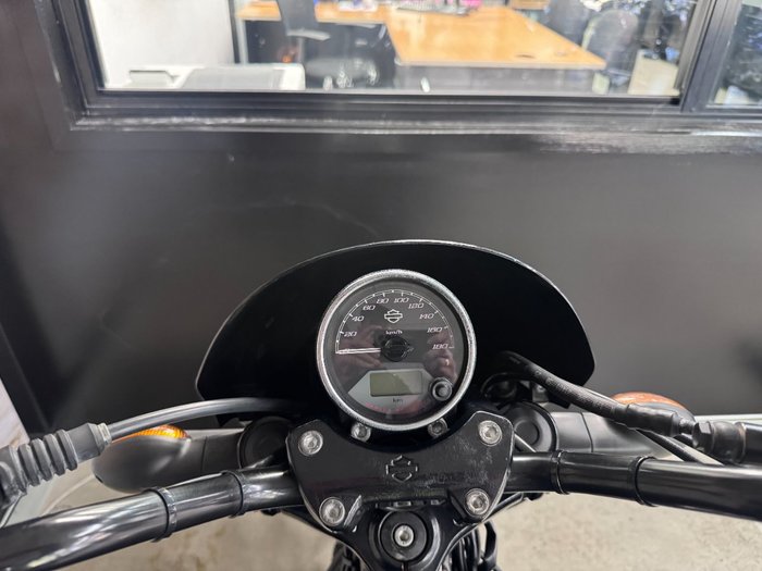 2016 HARLEY-DAVIDSON STREET 500 (LAMS) BLACK