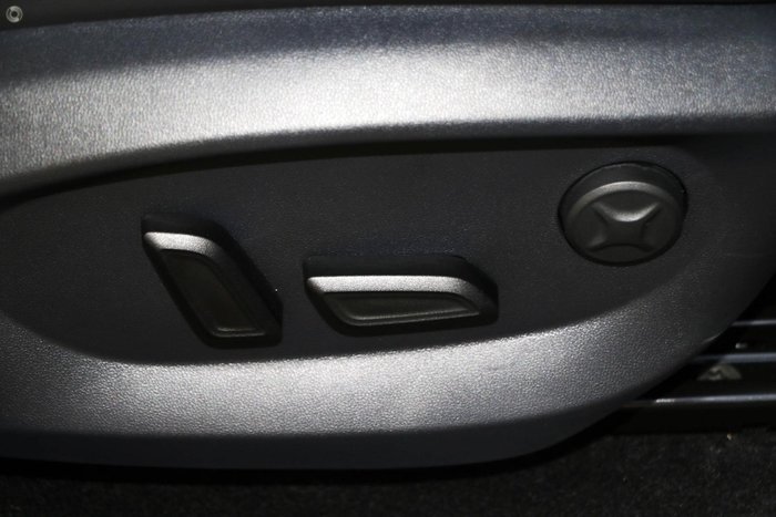 2025 MG HS Essence AS33 MY25 Lunar Grey