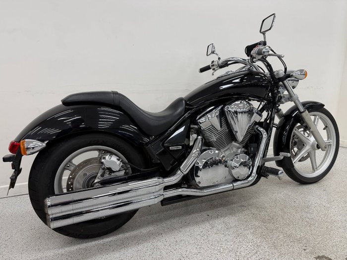 2010 Honda VT1300CS Black