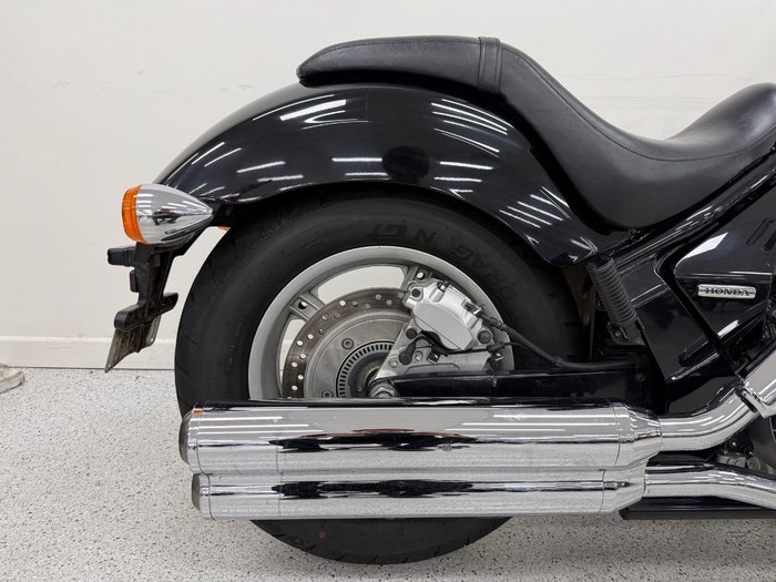 2010 Honda VT1300CS Black