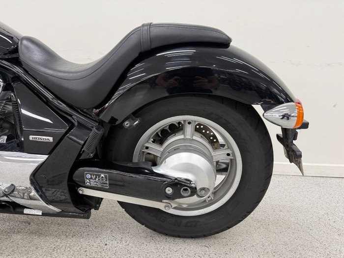 2010 Honda VT1300CS Black