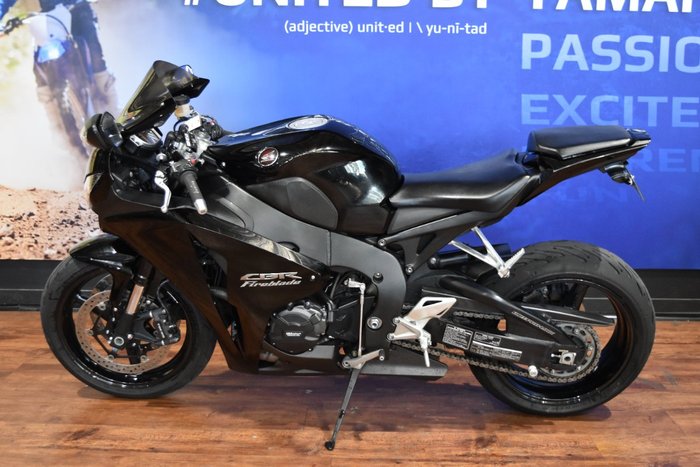 2008 Honda CBR1000RR (FIREBLADE)