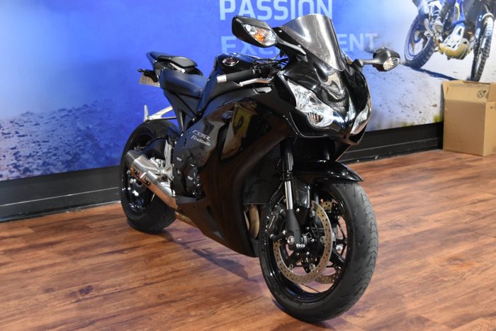2008 Honda CBR1000RR (FIREBLADE)