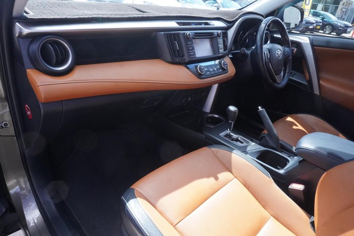 2018 Toyota RAV4 Cruiser