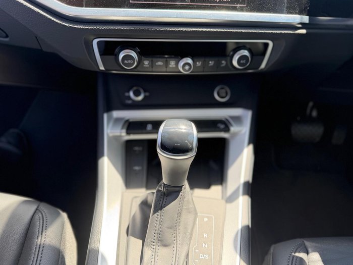 2024 Audi Q3 35 TFSI