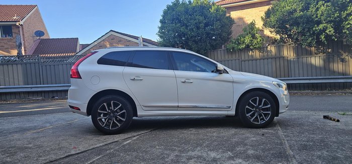 2016 Volvo XC60 T5 Luxury MY16 Crystal White