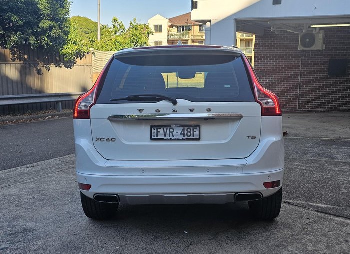 2016 Volvo XC60 T5 Luxury MY16 Crystal White