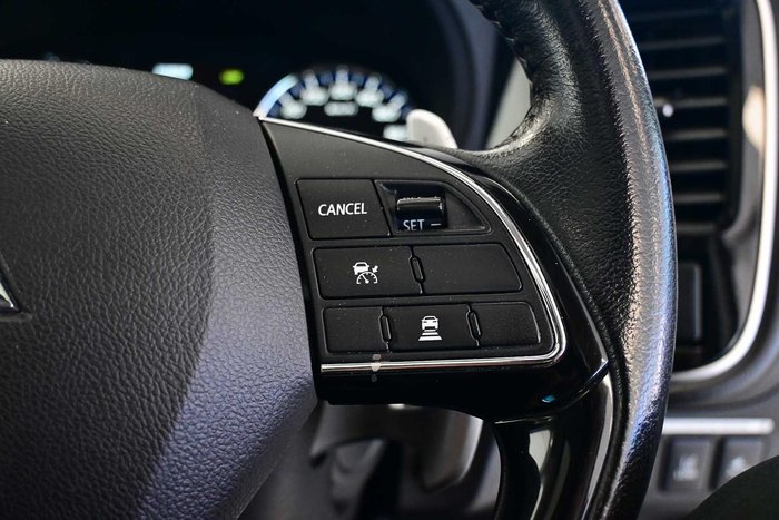 2017 Mitsubishi Outlander Exceed