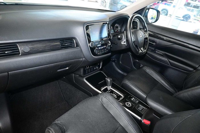 2017 Mitsubishi Outlander Exceed