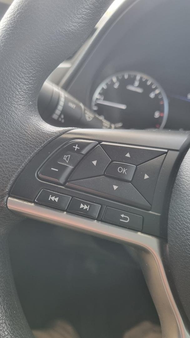 2021 Nissan Navara SL