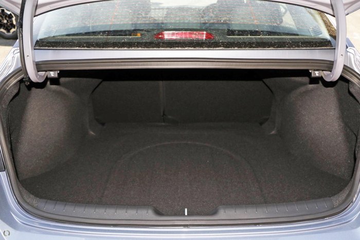 2025 Hyundai i30 Elite Hybrid