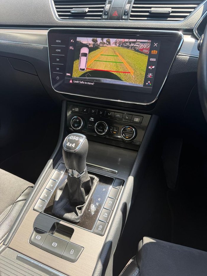 2020 SKODA Superb 200TSI Scout