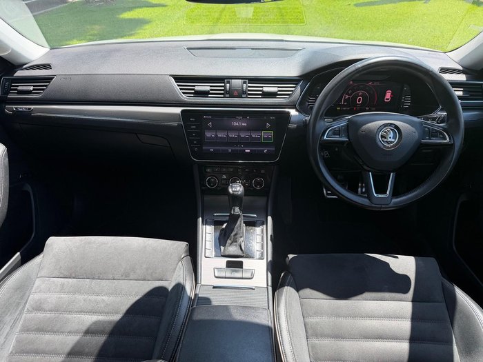 2020 SKODA Superb 200TSI Scout