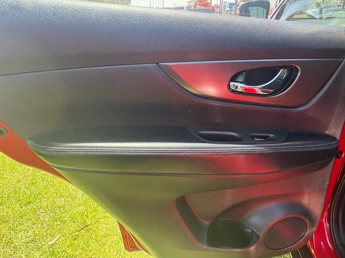 2015 Nissan X-TRAIL ST