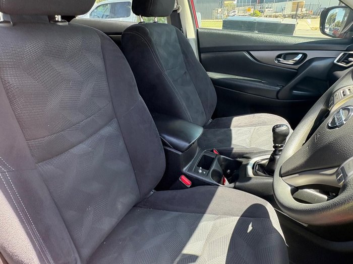 2015 Nissan X-TRAIL ST