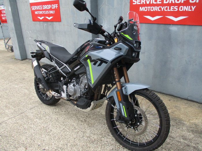 2024 CFMOTO 450 MT