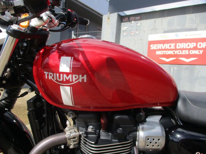 2017 Triumph STREET TWIN-PC RED