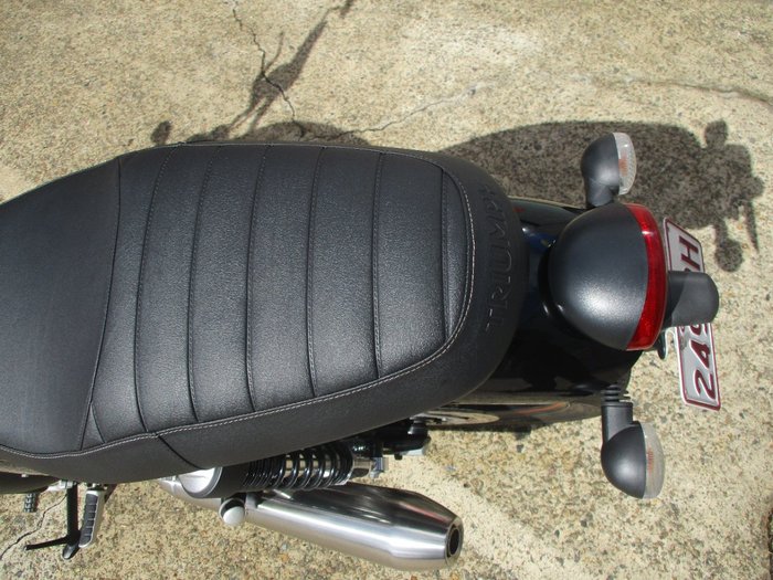 2017 Triumph STREET TWIN-PC RED