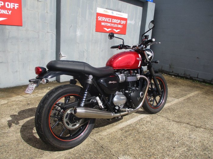 2017 Triumph STREET TWIN-PC RED