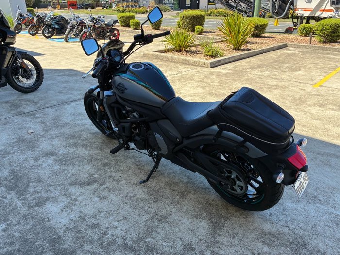 2025 Kawasaki VULCAN S CAFE Grey