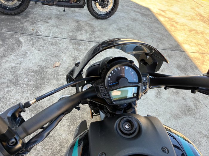 2025 Kawasaki VULCAN S CAFE Grey