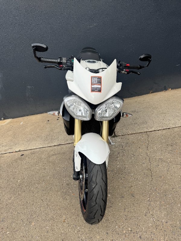 2015 Triumph STREET TRIPLE 660 WHITE