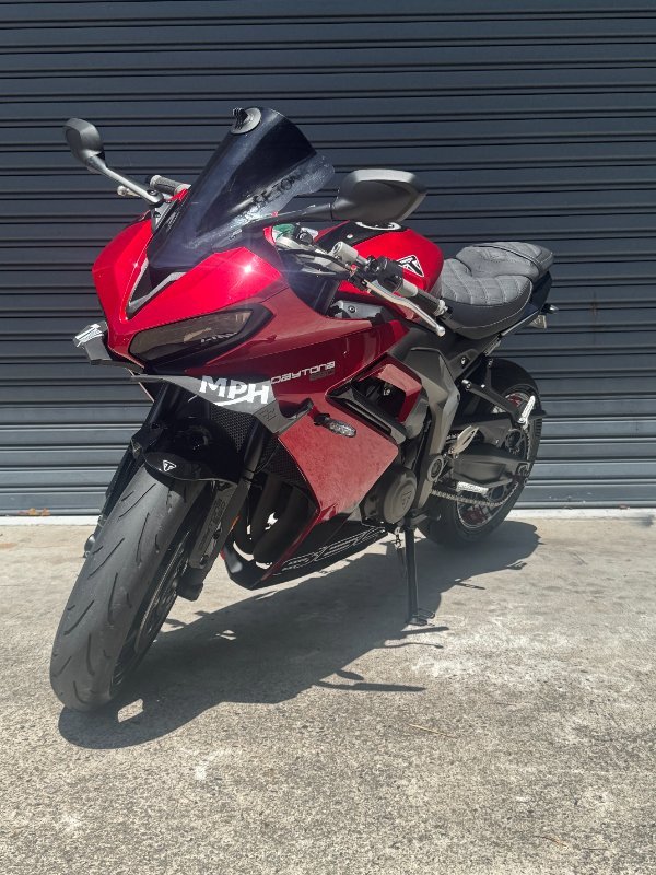 2024 Triumph DAYTONA 660